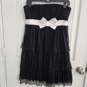 Star Vixen Black Chiffon & Pink Bow Prom Party Dress Size Large